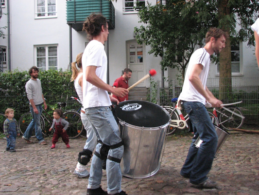 buyakano samba-rap trombones hamburg augustenfest